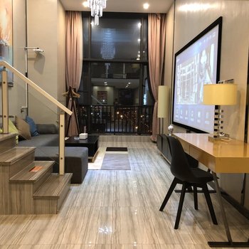 云泊君庭公寓(广州南站店)