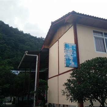 彭州小鱼洞紫薇农家乐