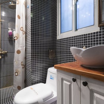 上海途掌柜·柒月老洋房(长乐路分店)酒店提供图片