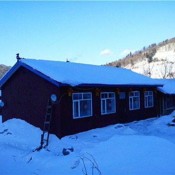雪谷老六家庭旅馆
