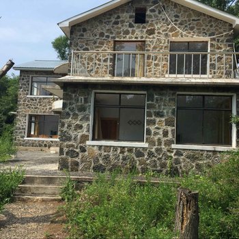 镜泊湖大峡谷民俗度假村
