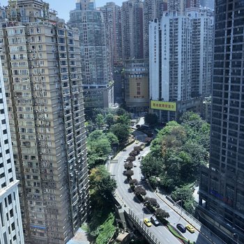 重庆米造民宿-来自年轻设计师的城市民宿(嘉陵江滨江路分店)