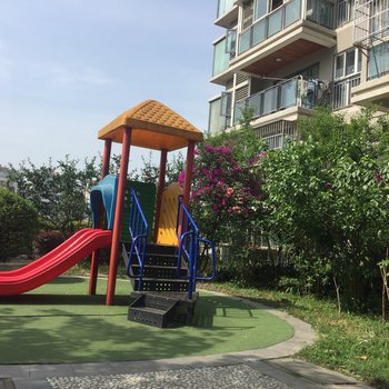 成都蕊莉公寓(丁丁儿童乐园分店)