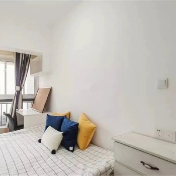 襄阳近万达广场两居室公寓酒店提供图片