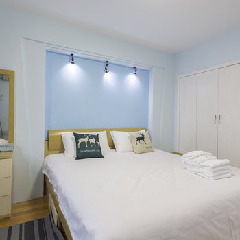 上海藤滕的家普通公寓(许昌路分店)酒店提供图片