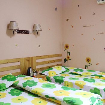 凤凰金三角客栈酒店提供图片