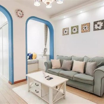 襄阳近万达广场两居室公寓酒店提供图片