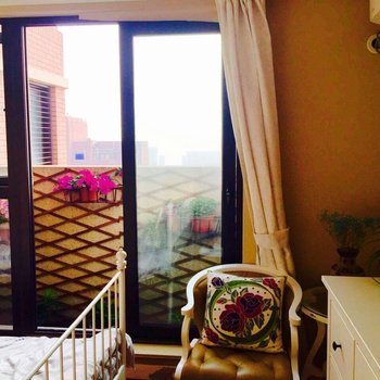 上海蓝玫瑰普通公寓酒店提供图片