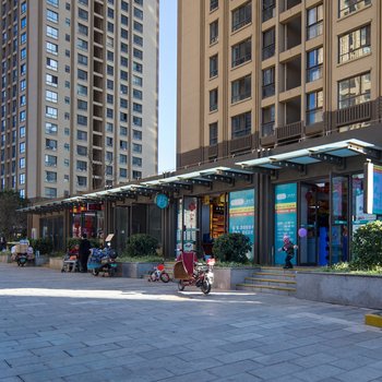有家连锁公寓(昆明关岭路店)