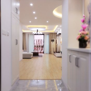 上海上海热情好客的房东普通公寓(法华镇路店)酒店提供图片