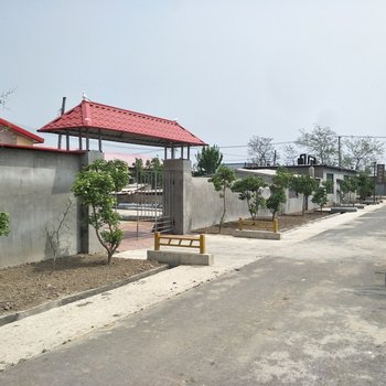 盘锦黄伟特色民宿(兴盛村分店)