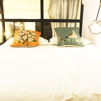 上海遥的小天地复式酒店提供图片