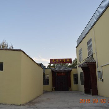 敦煌月牙泉聂老大客栈酒店提供图片