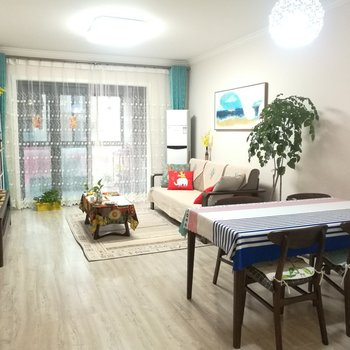 荆州leila小月公寓(学苑路分店)酒店提供图片