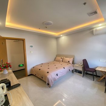 肇庆星途民宿(点击头像查看更多房源)(岗美路分店)酒店提供图片