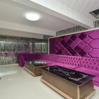 上海情缘别墅轰趴馆(江柳路店)酒店提供图片