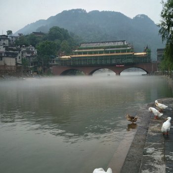 凤凰晓橙公寓家庭客栈酒店提供图片