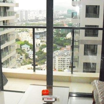 四海友家度假公寓（三亚金茂海景花园店）