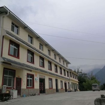 汶川格林山庄