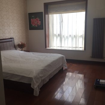 洛阳张老师花海中平淡的生活公寓酒店提供图片