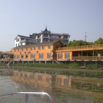 苏州得月阁湖景别墅农庄