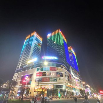 微主题轻奢艺术公寓(中山大信新都汇店)