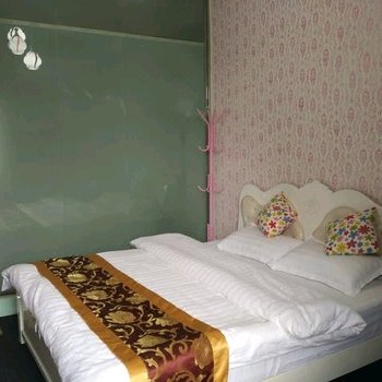 自贡市艾莉啵主题酒店酒店提供图片