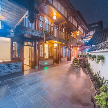 邛崃雅阁客栈