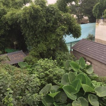 成都缘来小栈