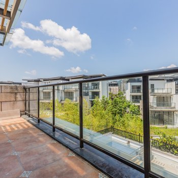 广州从化温泉轰趴主题别墅酒店提供图片