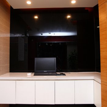 ����֮��(���Ƹ��湵��ɽ·��)�Ƶ��ṩͼƬ