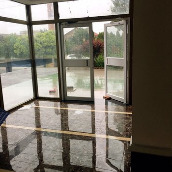 青岛盈丰商务酒店酒店提供图片