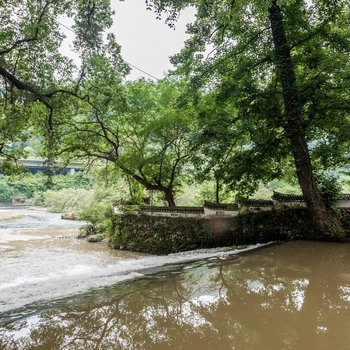 婺源红莲鱼庄客栈酒店提供图片