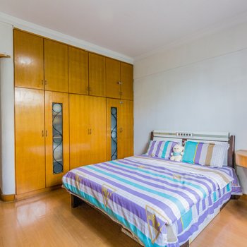 广州chen思杉特色民宿(粤垦路分店)酒店提供图片