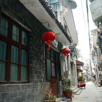凤凰迎宾客栈酒店提供图片