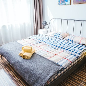 锡林郭勒塔娜的小屋