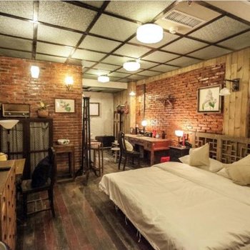 武汉民国风怀旧主题酒店(黄鹤楼户部巷店)