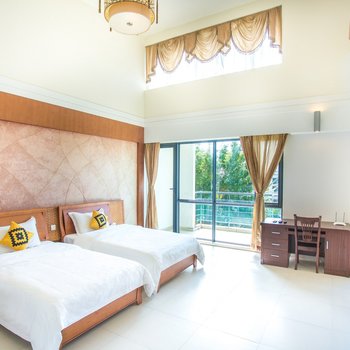 三亚湾温馨雅居度假别墅
