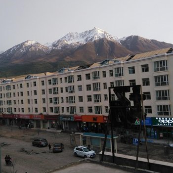 祁连友情家庭宾馆
