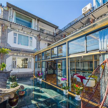 大理花海阁客栈