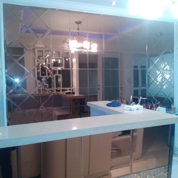 西宁雅致家庭宾馆中心广场店酒店提供图片