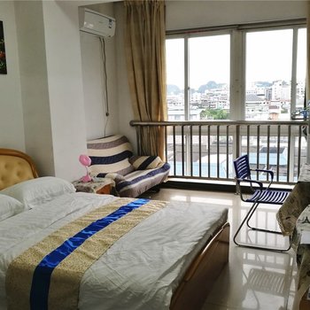 桂林市中心两江四湖旁观景大床房房普通公寓酒店提供图片