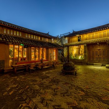 丽江花语美宿全套房度假酒店