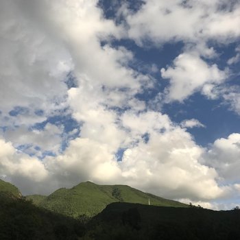 丽江美中美宫舘