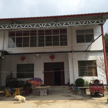 嵩县木札岭枣林农家院