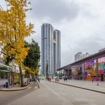 成都小二哥的房子公寓(6号店)