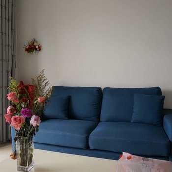 广州小妮子特色民宿(路莱诗顿分店)酒店提供图片