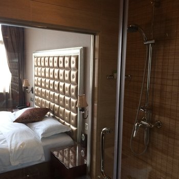 营口大石桥万鑫国际商务酒店酒店提供图片