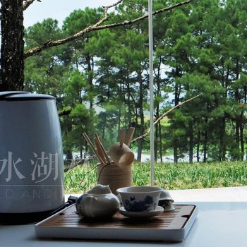 普者黑云水湖林客栈
