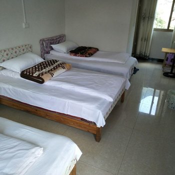 罗平县依泉园农家酒店酒店提供图片